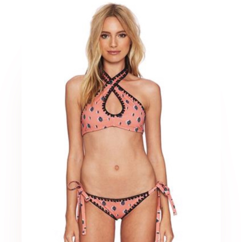 Beach Riot Ayla X Nikki Bikini In Coral Stitch